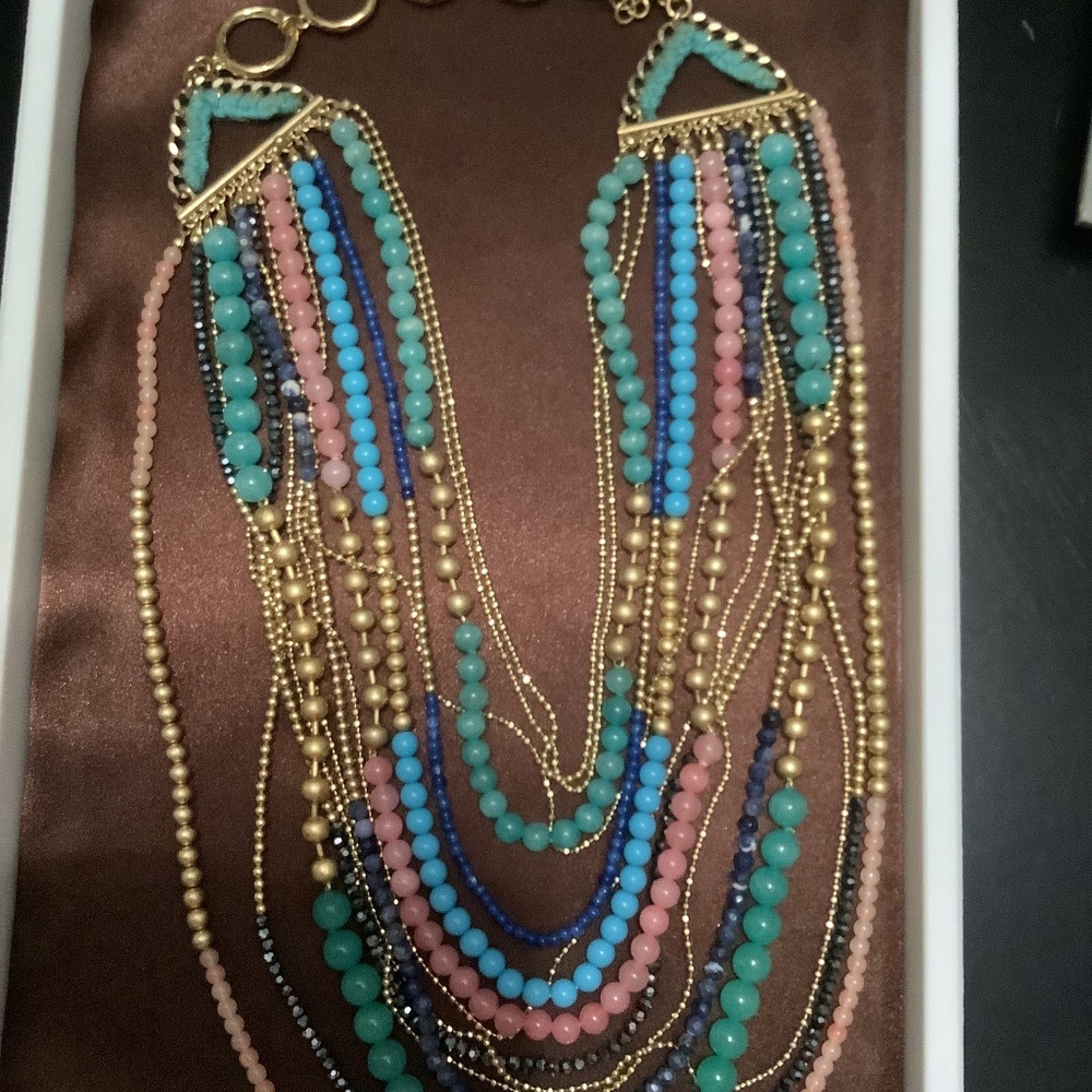 Stella & Dot Retired Statement Necklace